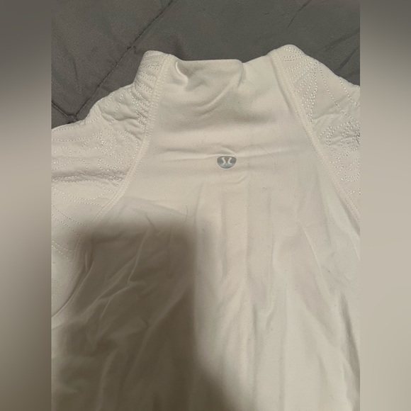 Lululemon 3/4 Embroidered Define Jacket - Picture 2 of 5